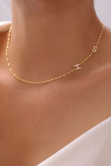 Collar vintage con dos letras personalizable