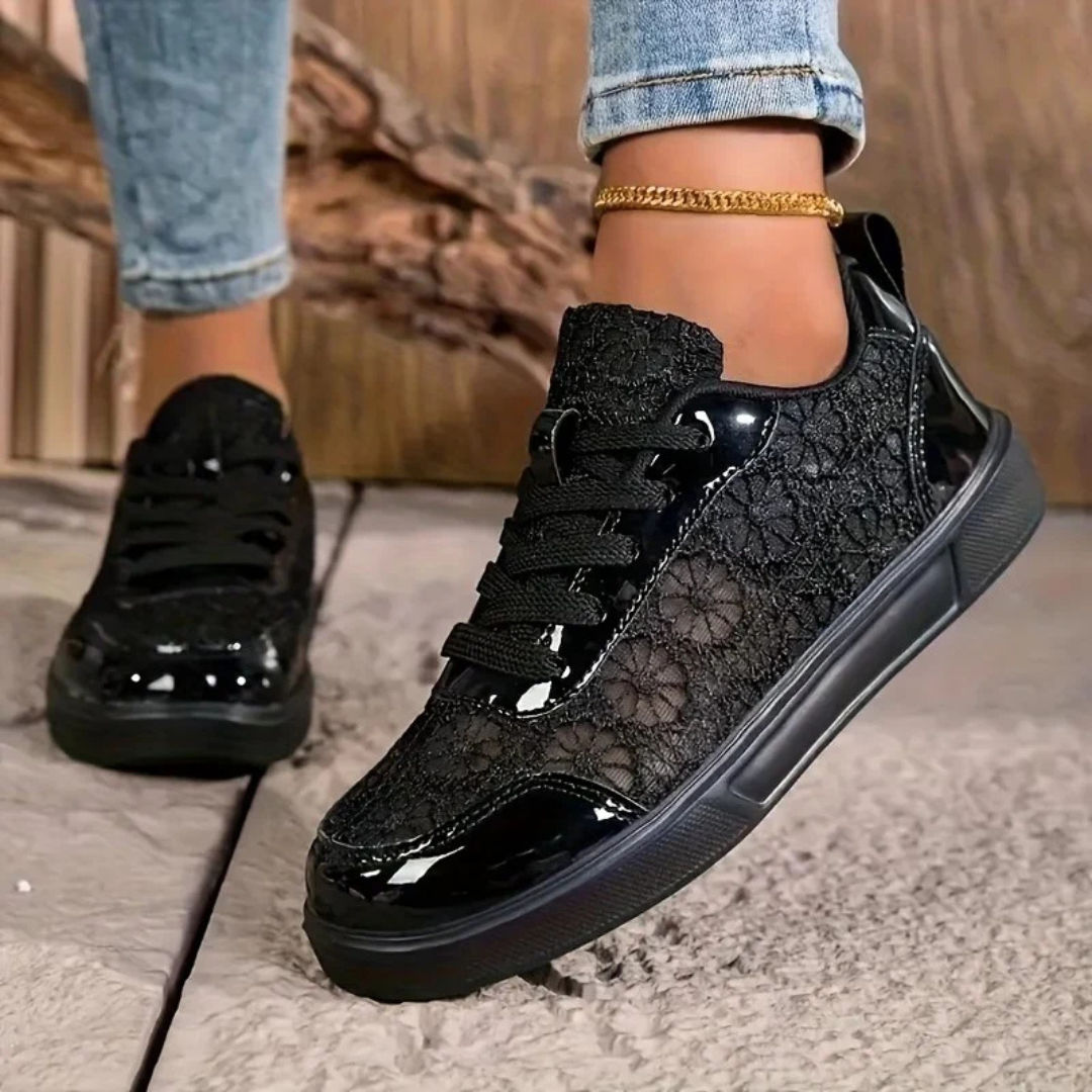 Sheila | Zapatillas de encaje floral