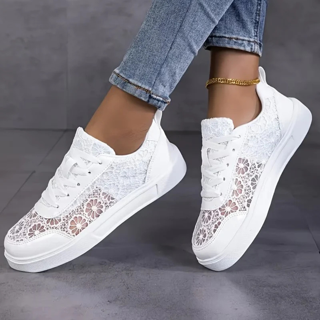 Sheila | Zapatillas de encaje floral